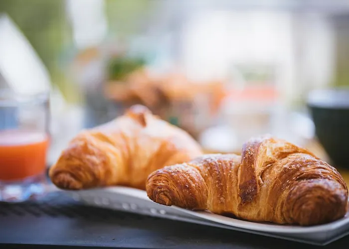 別荘 Leukosia House *