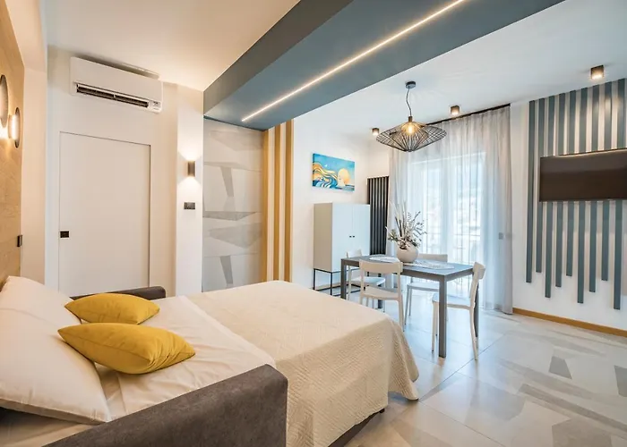 Leukosia House * ソレント